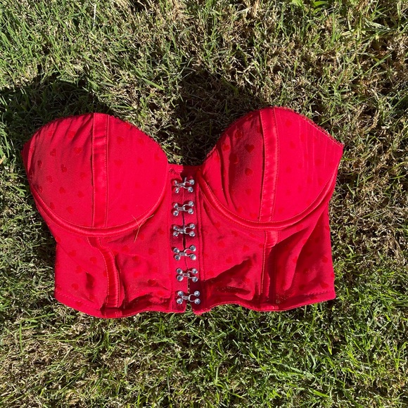 Corset Top - Picture 2 of 3